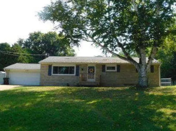 2527 Dorvin Dr, Jackson, MI 49201