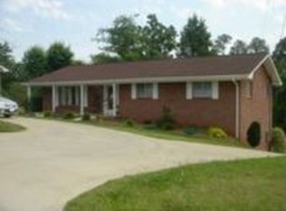 204 Skyview Dr, Greeneville, TN 37745