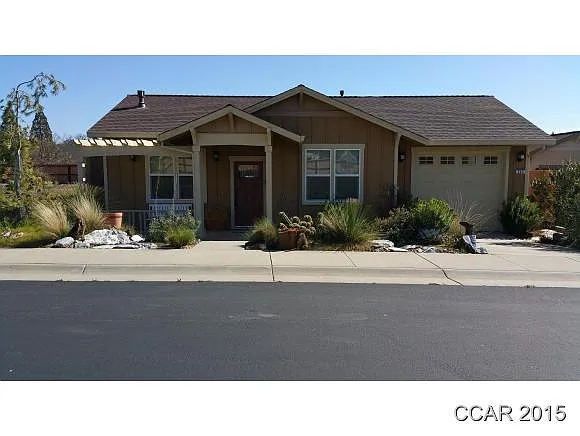 229 Cottage Cir photo 1
