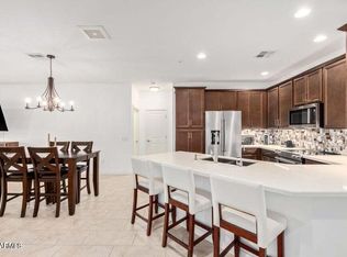 2511 W Queen Creek Rd UNIT 422, Chandler, AZ 85248