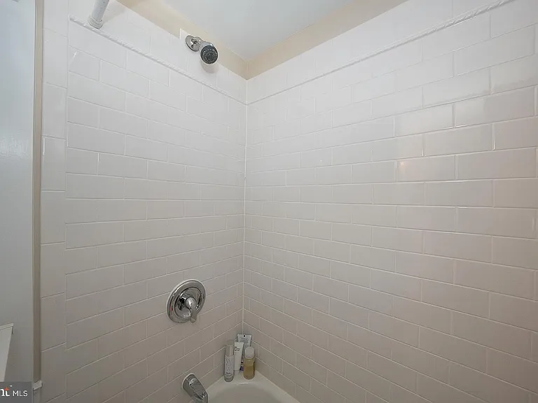 18 Clover Ln — Photo 27
