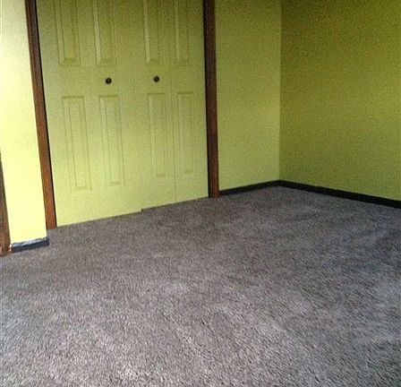 Bed room