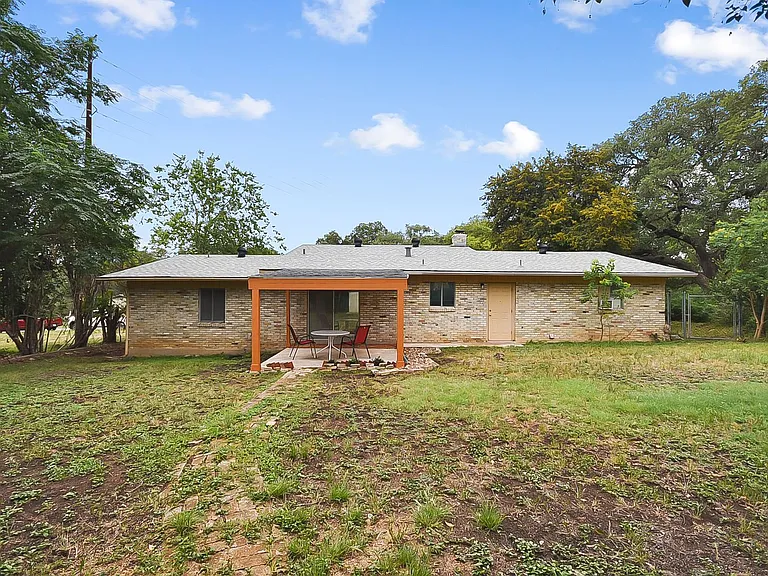 185 Oklahoma Ave — Photo 26
