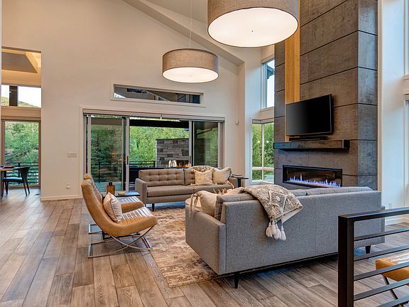 5th image of 3010 Solamere Dr #79