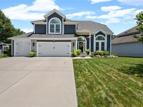 16415 S Sunset St, Olathe, KS 66062