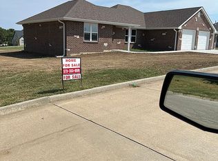1024 Grace Pl, California, MO 65018