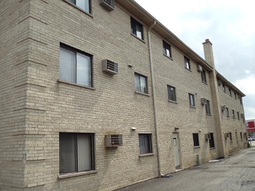 2nd image of 7206 Cortland St #308