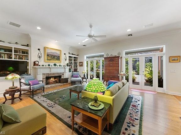 4th image of 3543 Avocado Dr