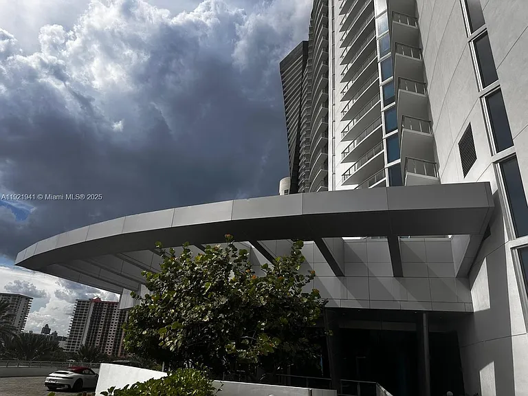 17001 Collins Ave #2601 — Photo 6