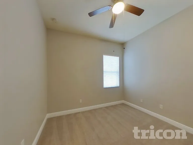 30656 Palmerston Pl — Photo 11