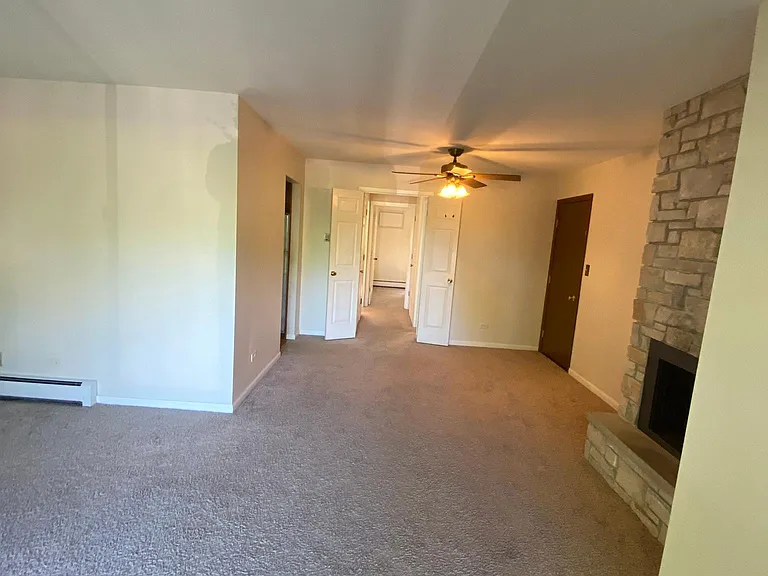835 S Dwyer Ave #A — Photo 5