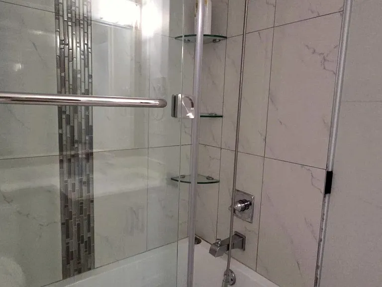 3771 Frances St #BASEMENT — Photo 6