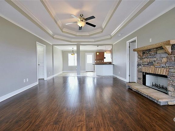 3rd image of 100 Lee Road 2035
