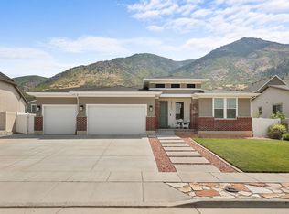 1860 N 900 E, North Ogden, UT 84414