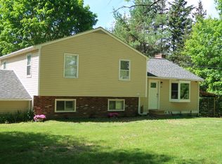 23 Morrill Rd, Readfield, ME 04355