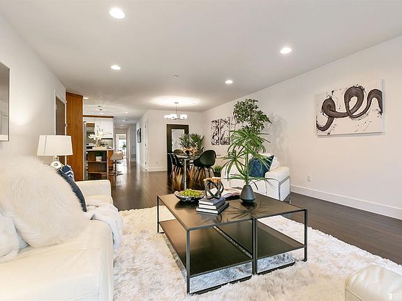 4th image of 1011 Tennessee St