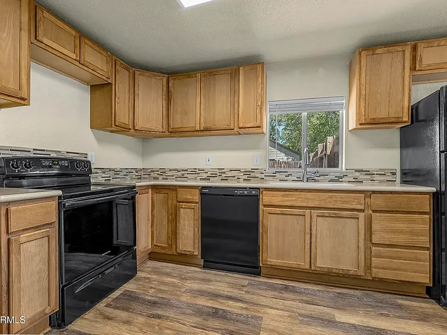 Available for lease near NAU: 114 E Franklin Ave, Flagstaff, AZ 86001. — Photo 4