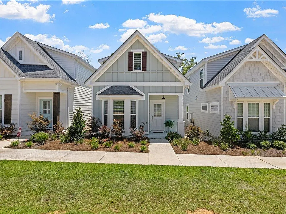 2844 Blue Blossom Trl
