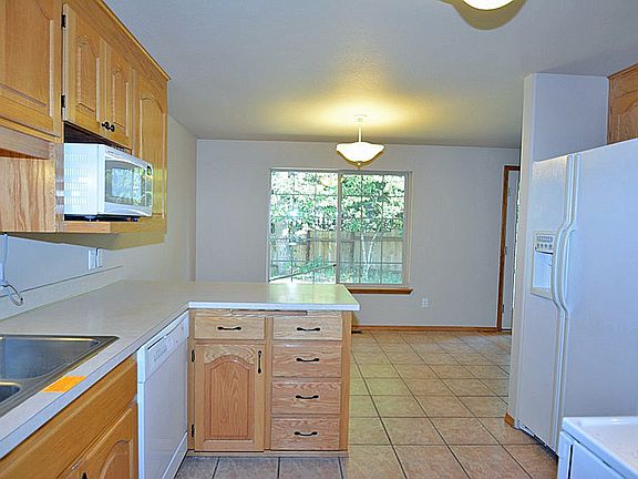 2nd image of 1512 15th Ct SE