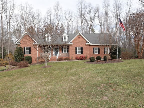 3rd image of 14480 Cedar Creek Farm Ln