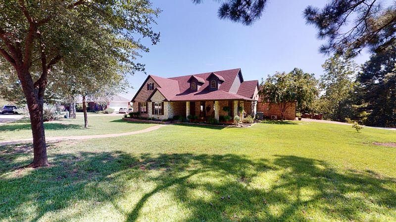1st image of 10900 Skyline Dr