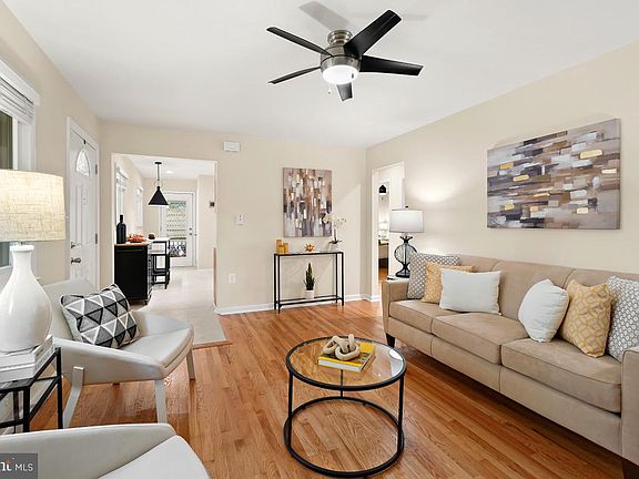 4th image of 143 Ritchie Ave