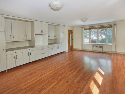 3204 Avenue, Brooklyn, NY, 11234