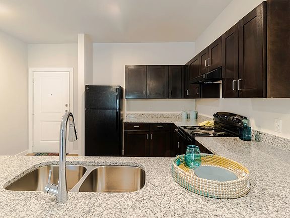 2nd image of 1805 S Zang Blvd #962cd1a93