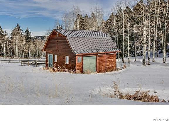 3rd image of 6850 Brook Forest Dr