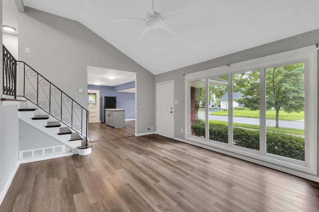 Apartment in Columbus, Franklin County - More