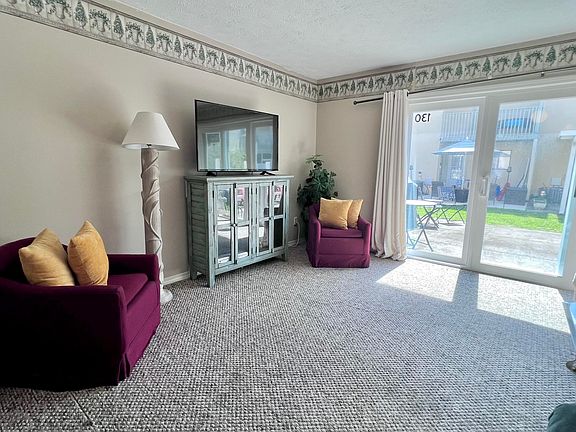 4th image of 130 Linda Marie Ln