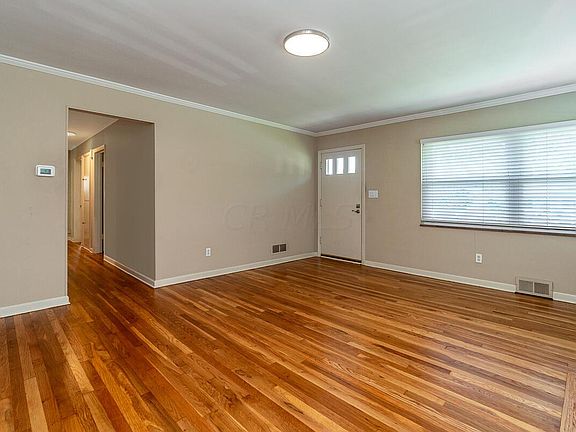 2nd image of 275 Park Blvd