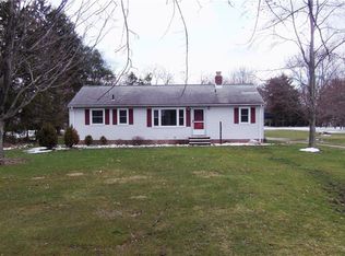 7149 Walton Rd, Walton Hills, OH 44146