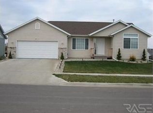 7116 W 51st St, Sioux Falls, SD 57106