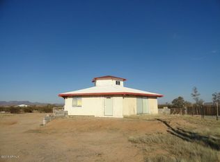 50710 W Pete Rd, Aguila, AZ 85320