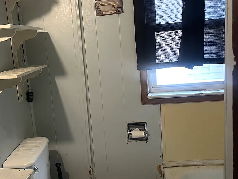 200 Riverside Ave #1 — Photo 7