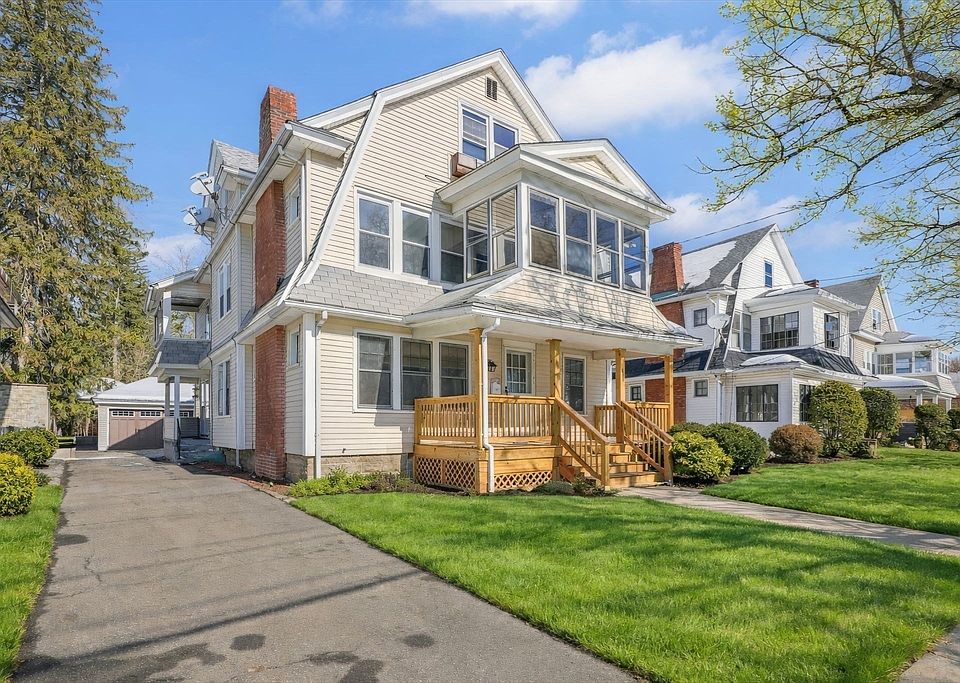 1st image of 854-856 Sumner Ave