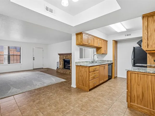 14409 N Pennsylvania Ave #11F, Oklahoma City, OK 73134