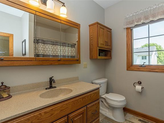 3rd image of 6619 Cheldon Ct