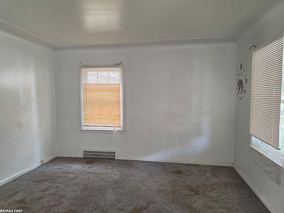 2nd image of 18269 Stout St