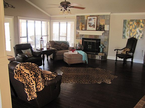 2nd image of 1803 Cedar Creek Dr