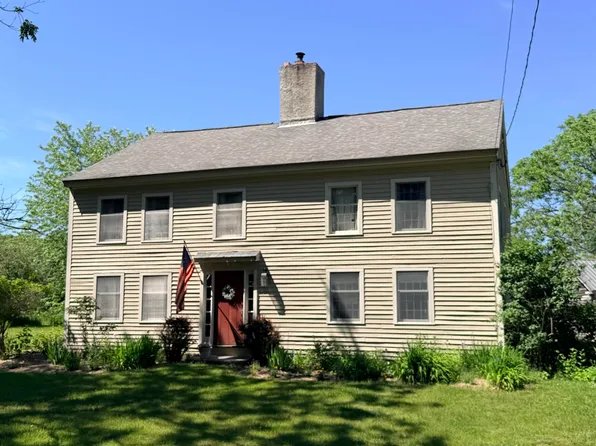29 Windham Depot Road, Derry, NH 03038
