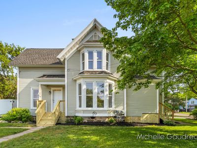 304 N Washington St, Lowell, MI, 49331