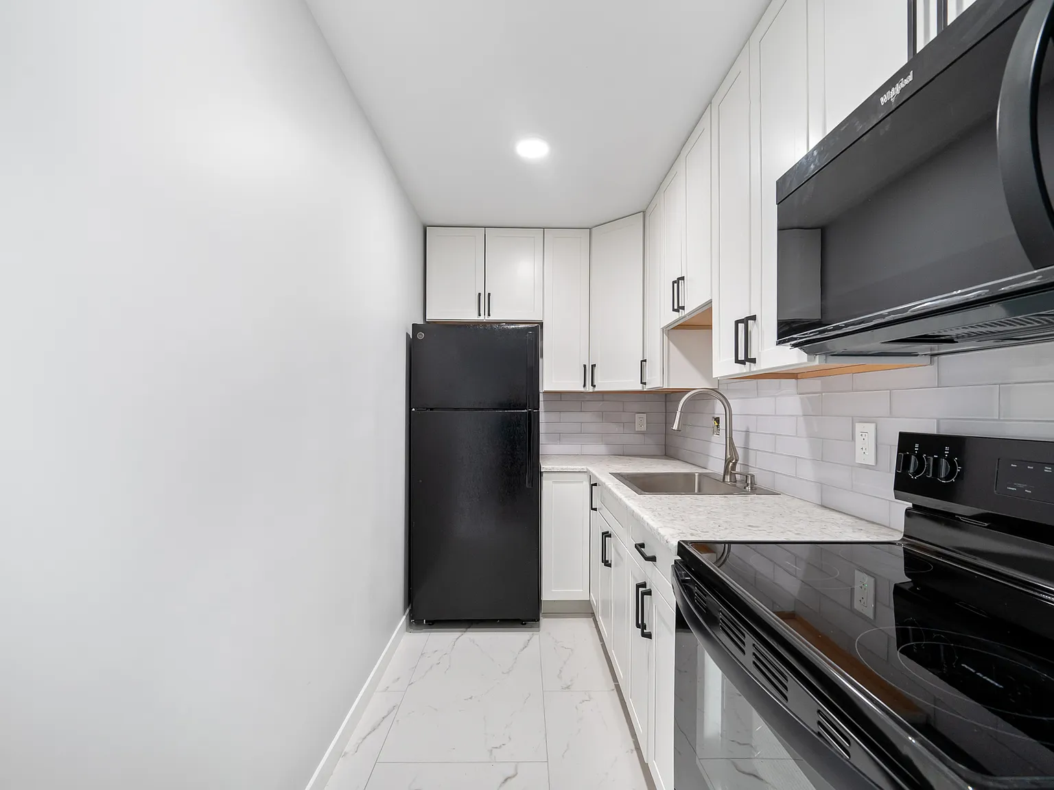 1 bed, 553 sqft, $1,400 — Photo 4
