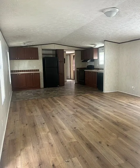 87 Buckingham Ct #7 — Photo 3