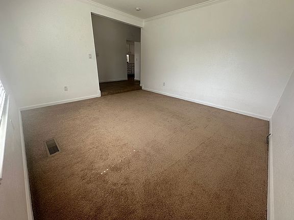 4th image of 2232 Concord Dr