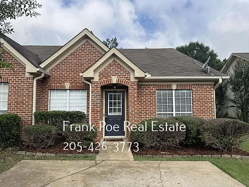 5901 Southwood Pkwy Photo 1