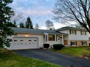 6482 Red Fox Rd, Reynoldsburg, OH 43068