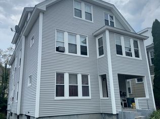 136 Ingleside Ave #1, Worcester, MA 01604