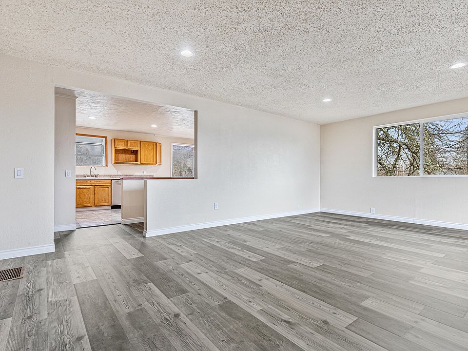 124 Hudspeth Ln, Shady Cove, OR 97539 Zillow